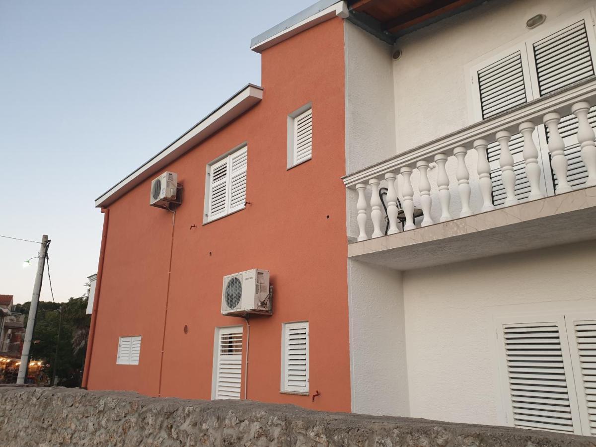 Apartments Martinovic By The Sea Куклица Екстериор снимка