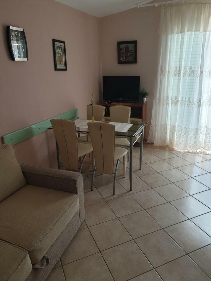Apartments Martinovic By The Sea Куклица Екстериор снимка