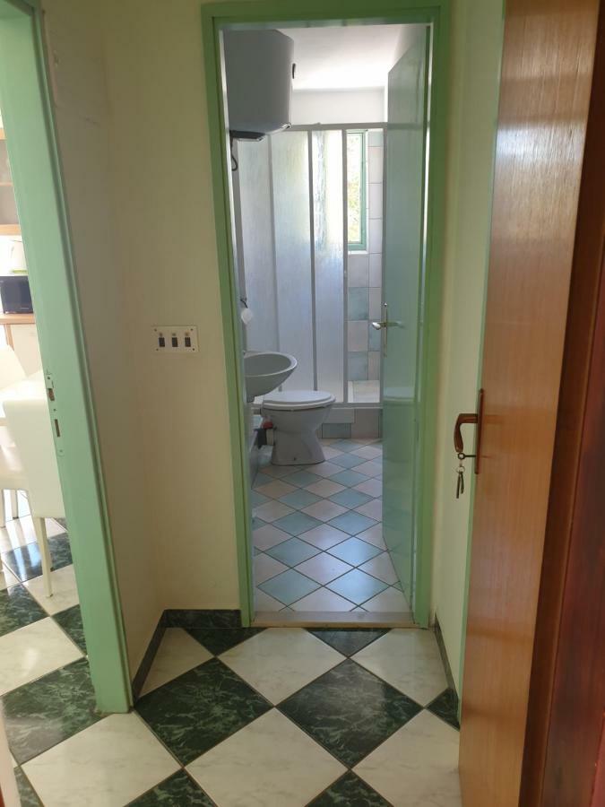 Apartments Martinovic By The Sea Куклица Екстериор снимка